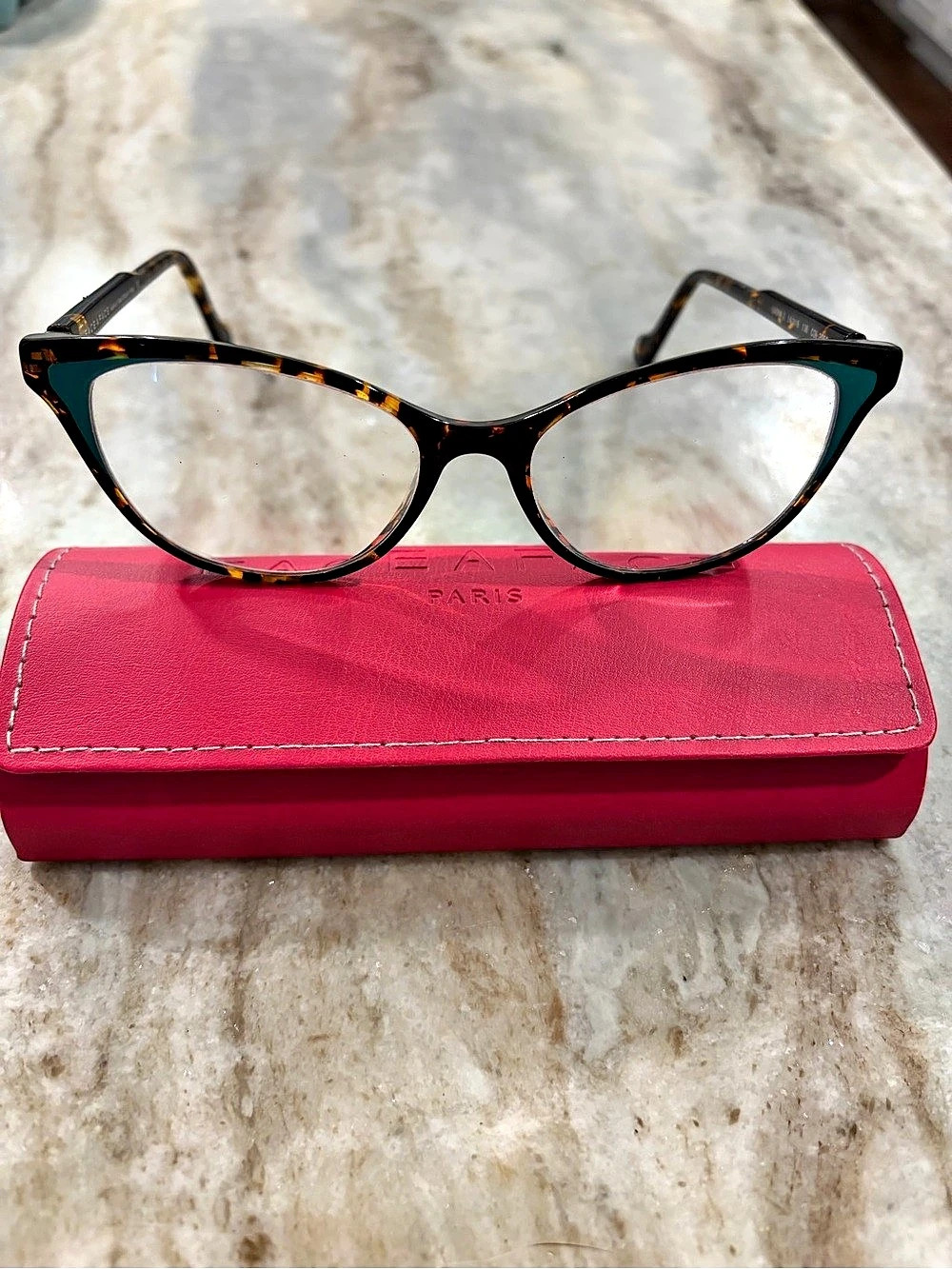 Face a Face Sacha 2 Tortoiseshell Frame in Brown & Green with branded case